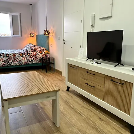 Ansa - Why Not Homestay